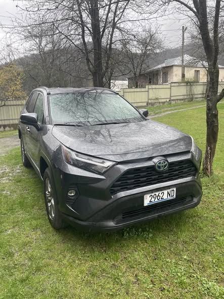 Toyota RAV 4 - фото 12