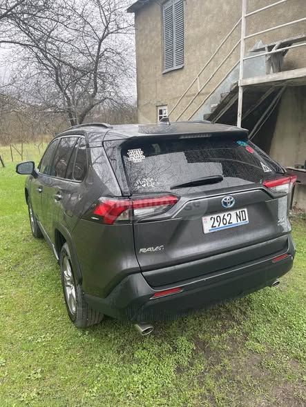 Toyota RAV 4 - фото 15