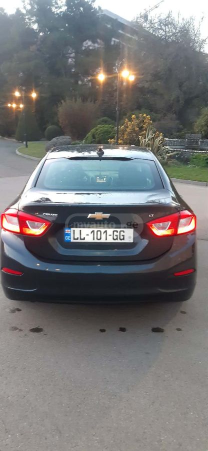 Chevrolet Cruze - фото 4