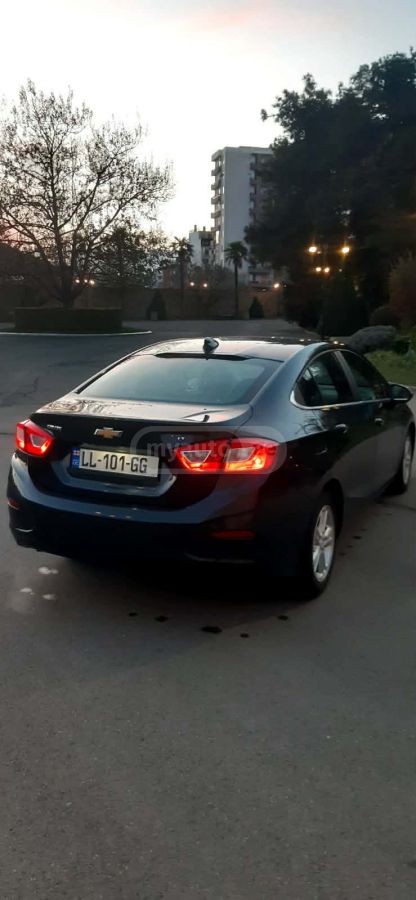 Chevrolet Cruze - фото 5