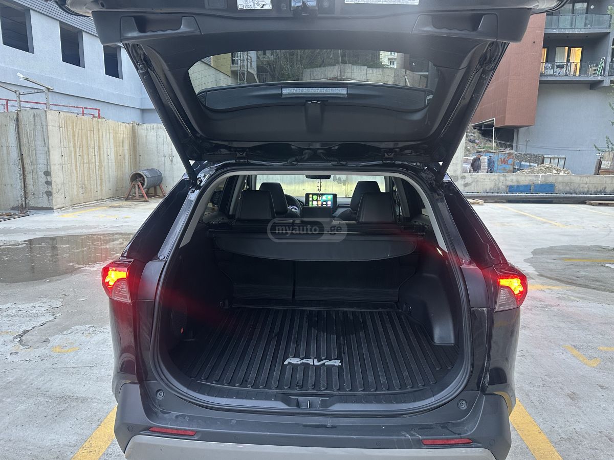 Toyota RAV 4 - фото 8
