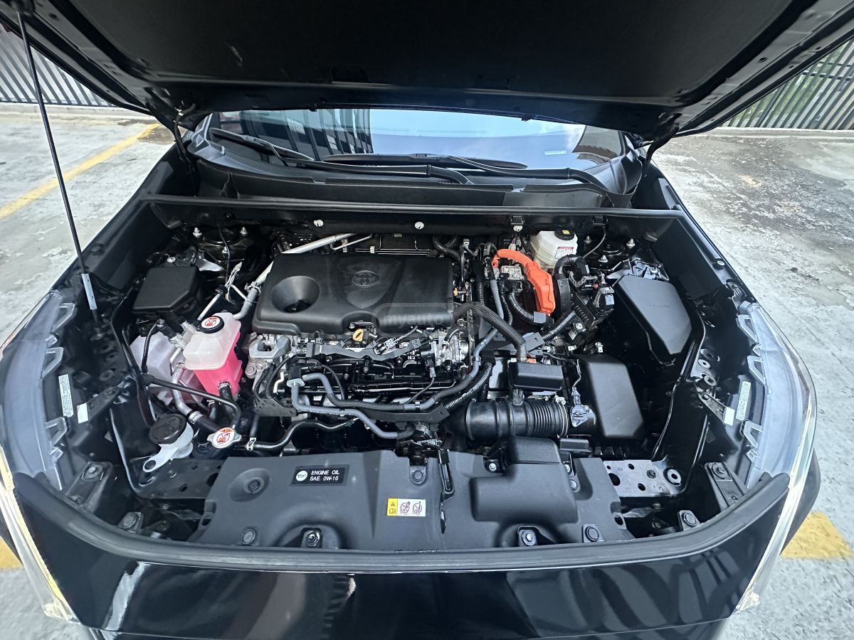 Toyota RAV 4 - фото 9