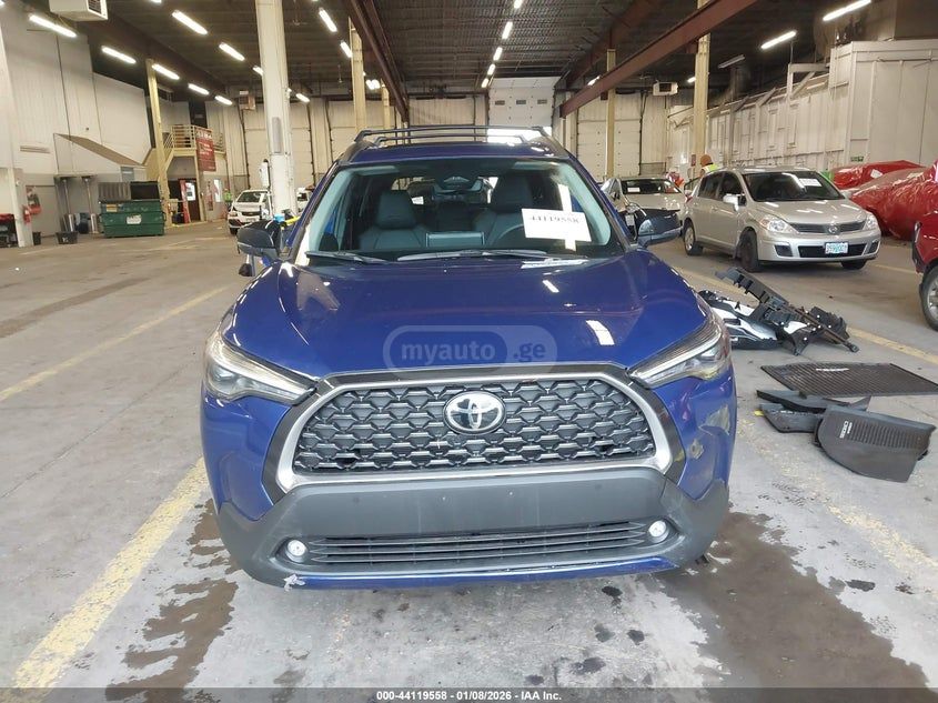 Toyota Corolla cross Xle 2025 — миниатюра 12