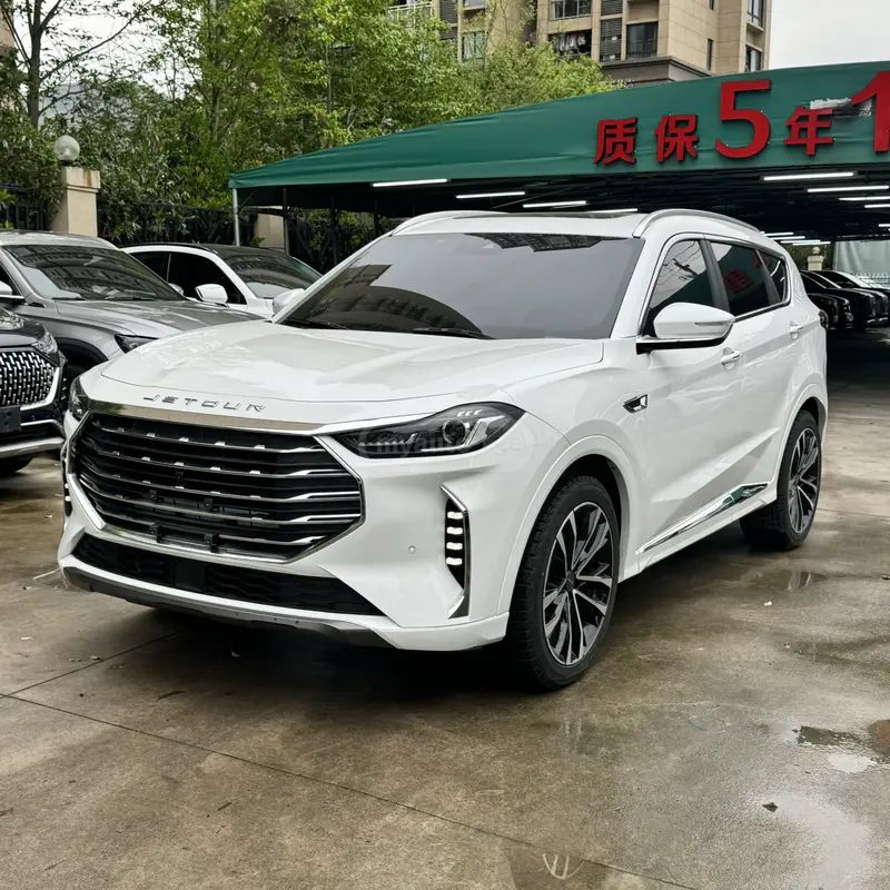 Jetour X70 Plus - фото 1