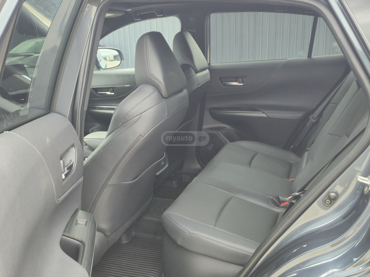 Toyota LIMITED — миниатюра 8