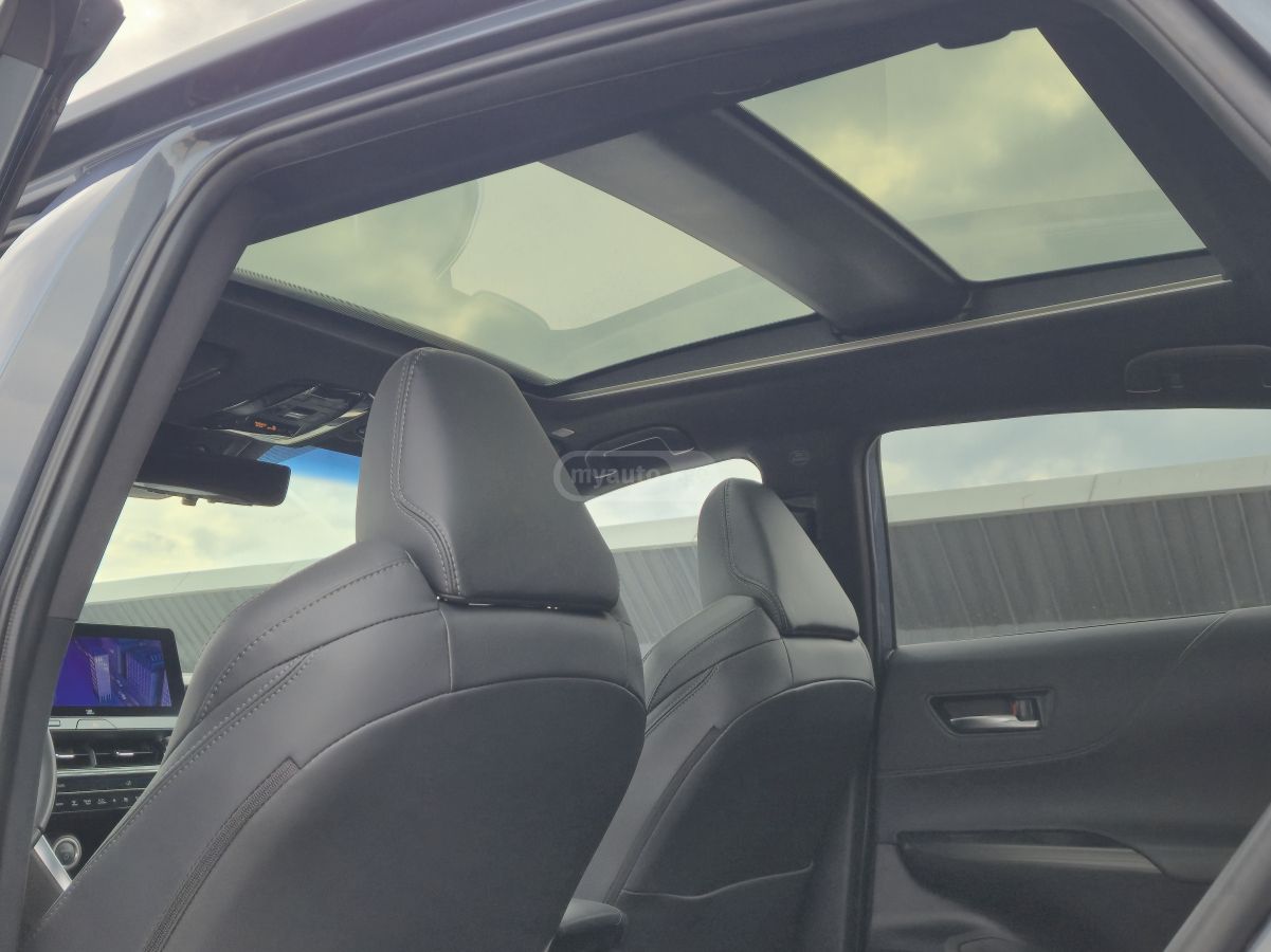 Toyota LIMITED — миниатюра 9