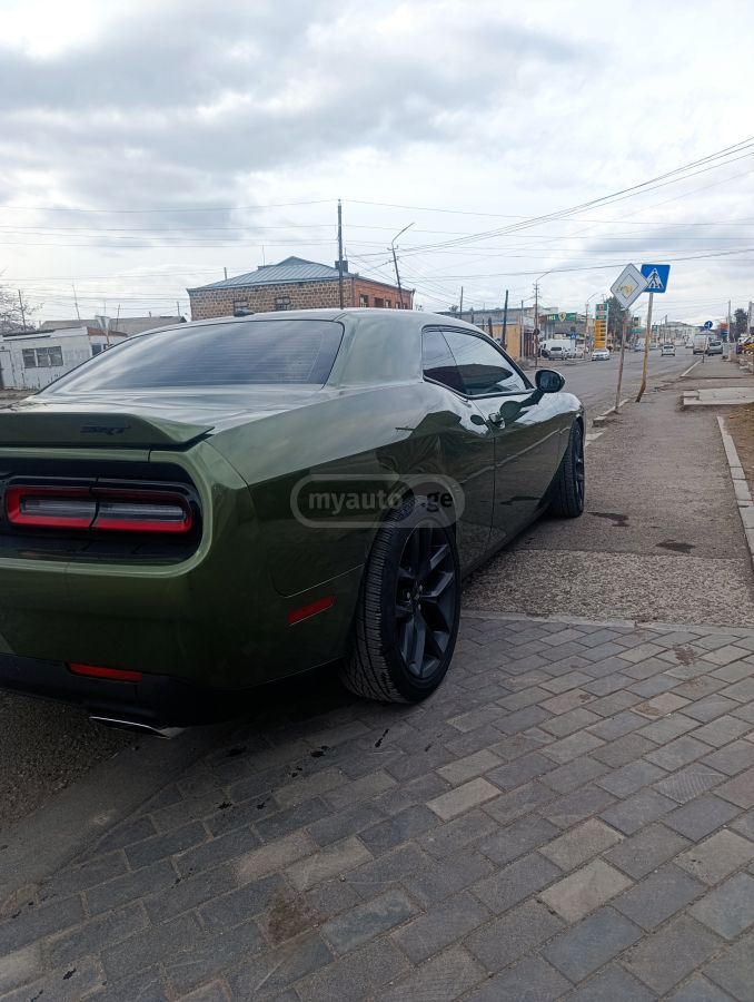 Dodge Challenger - фото 4