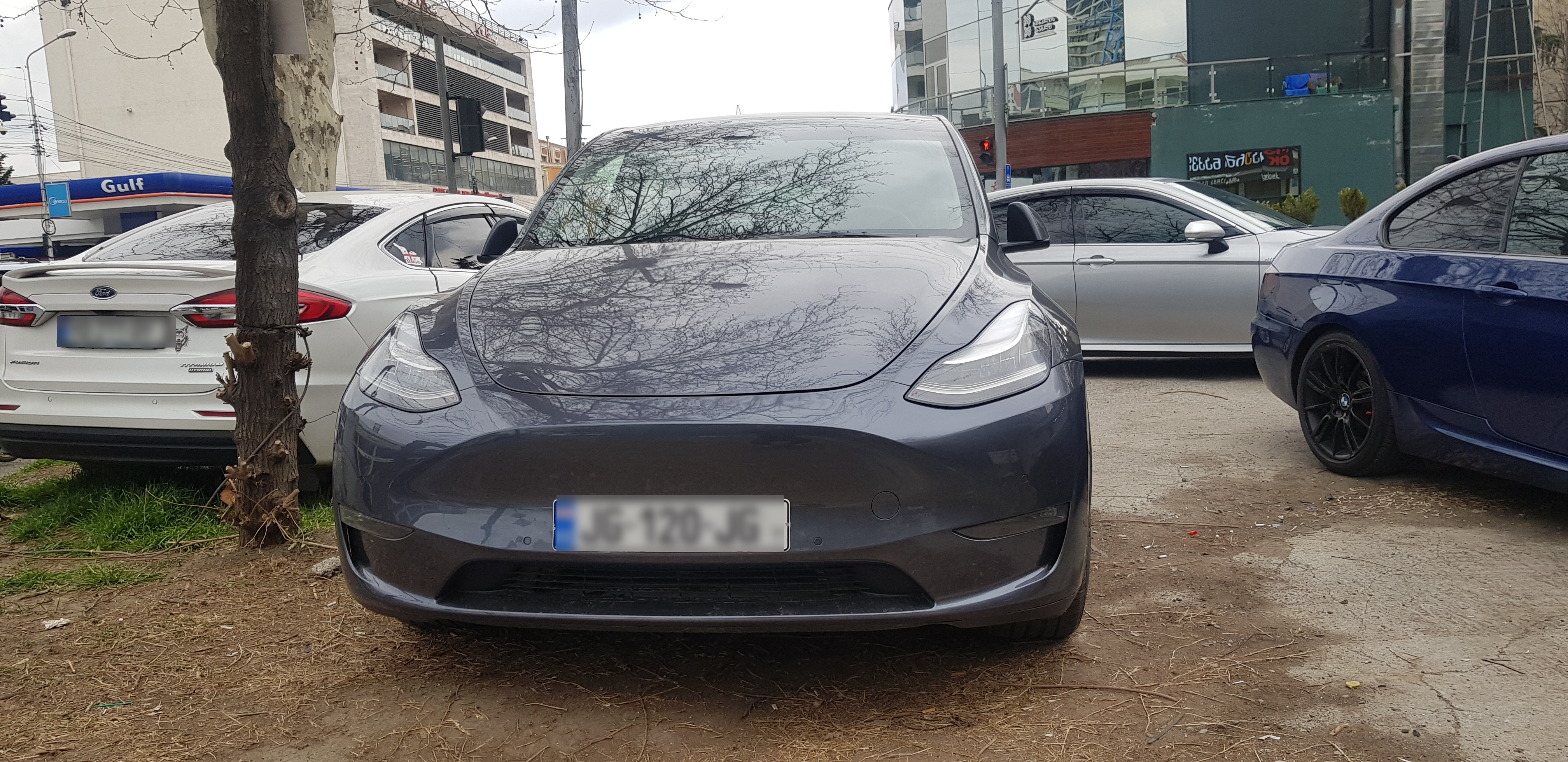 Tesla dual motor long rang — миниатюра 1