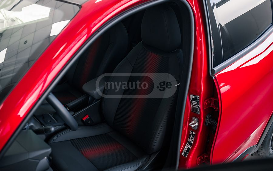 Alfa Romeo Junior 2026 — миниатюра 6