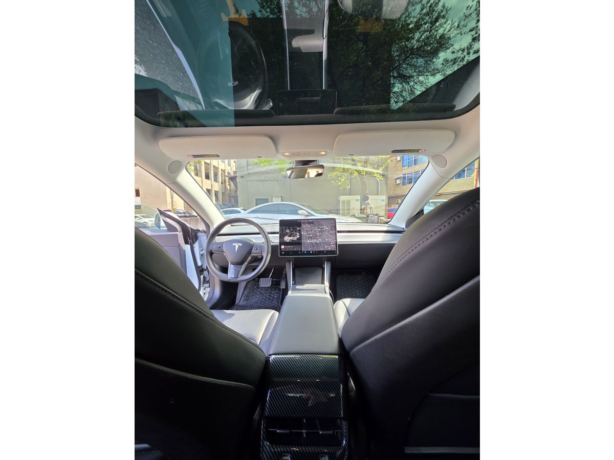Tesla Model 3 - фото 6