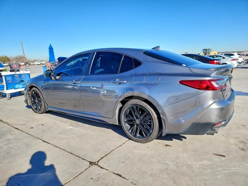 Toyota Camry - фото 8