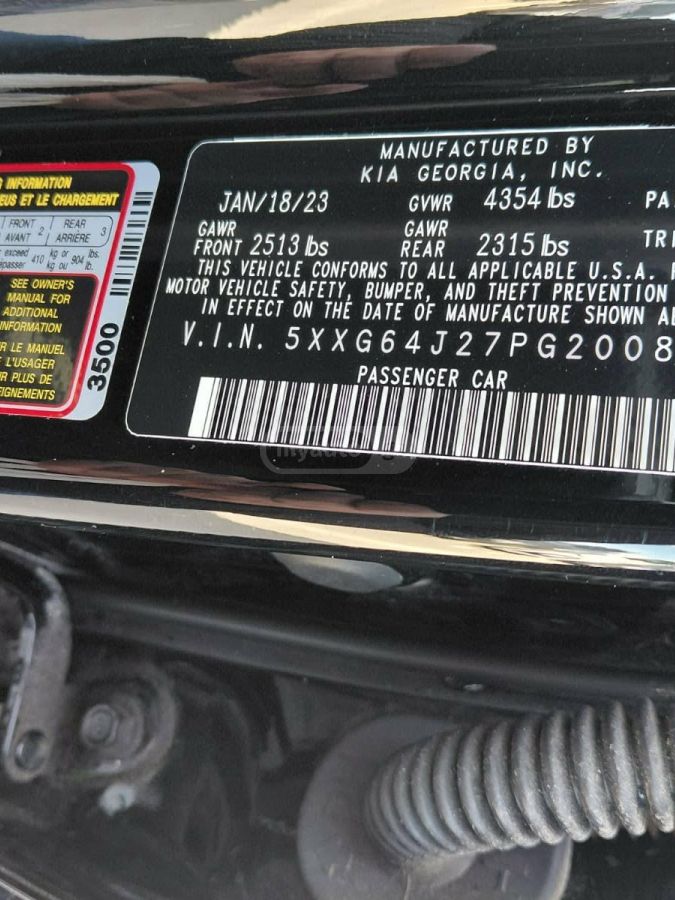 Kia K5 - фото 12