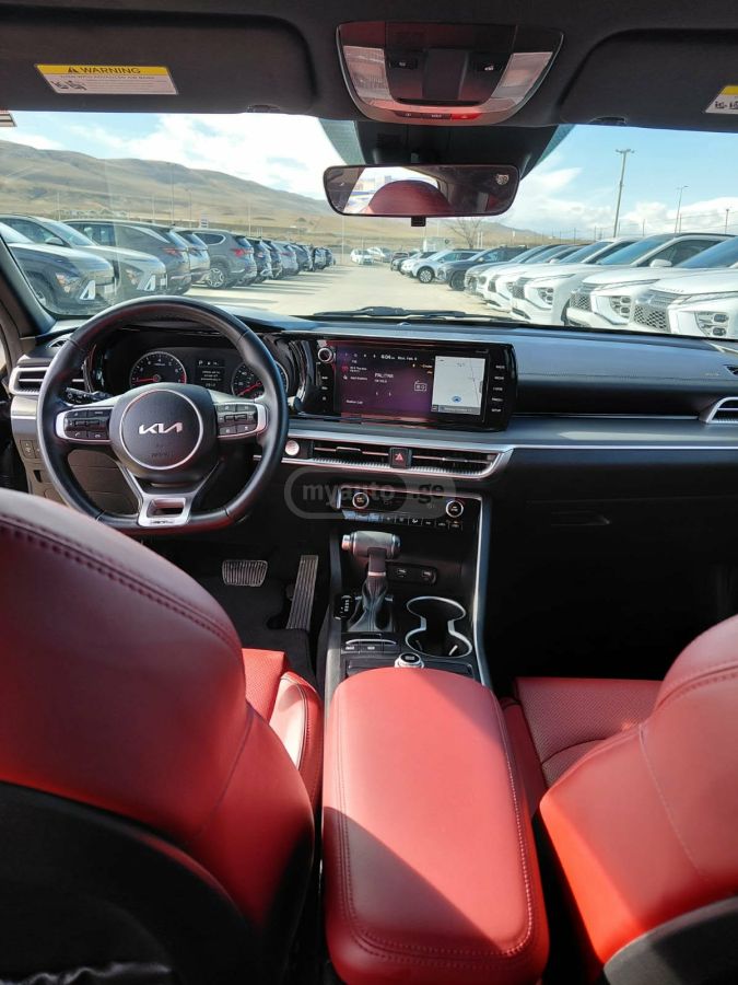 Kia K5 - фото 5