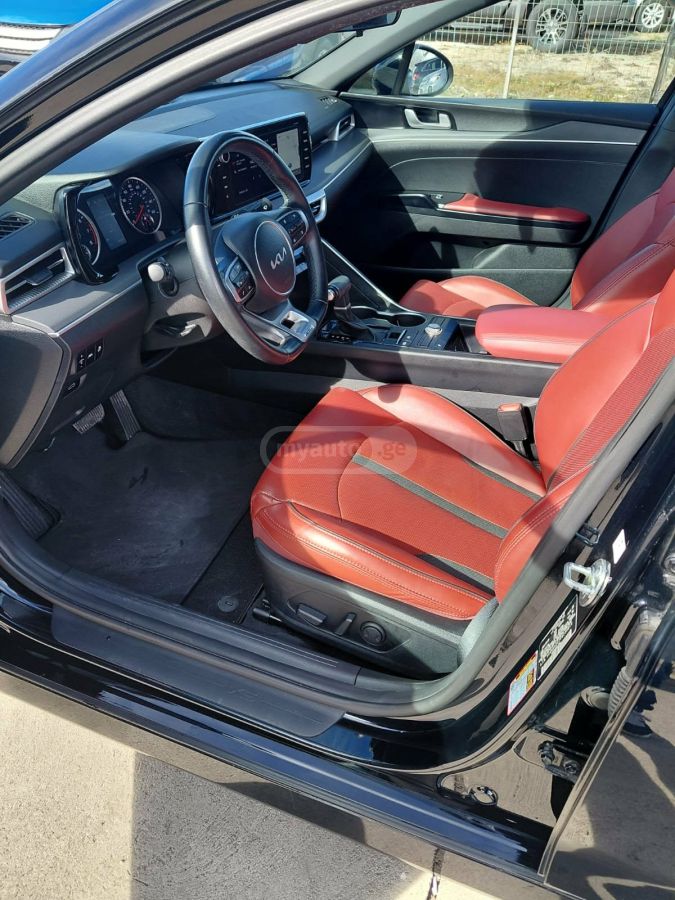 Kia K5 - фото 6