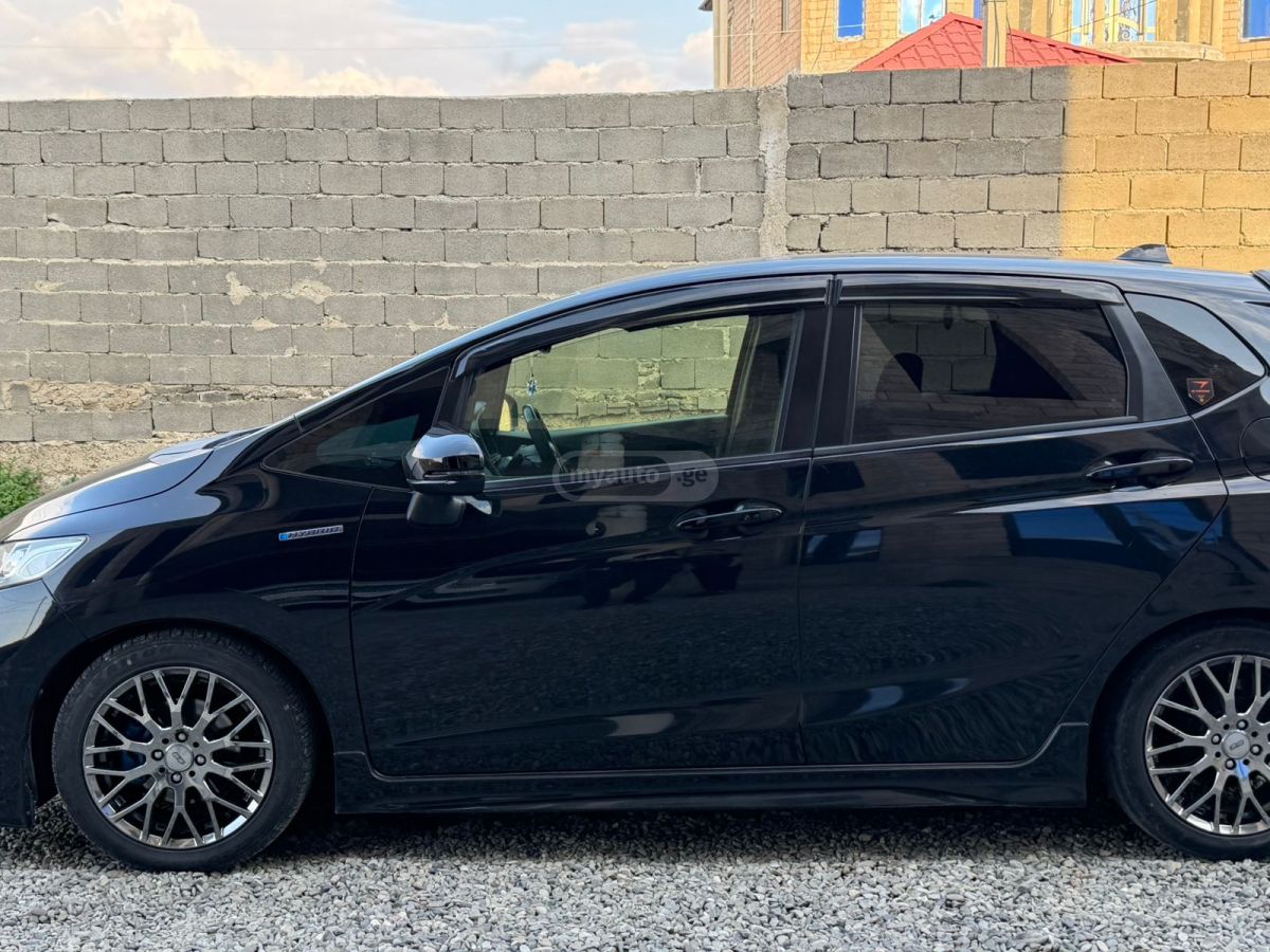 Honda FIT - фото 5