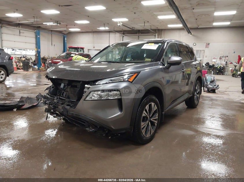 Nissan Rogue 2021 — миниатюра 1