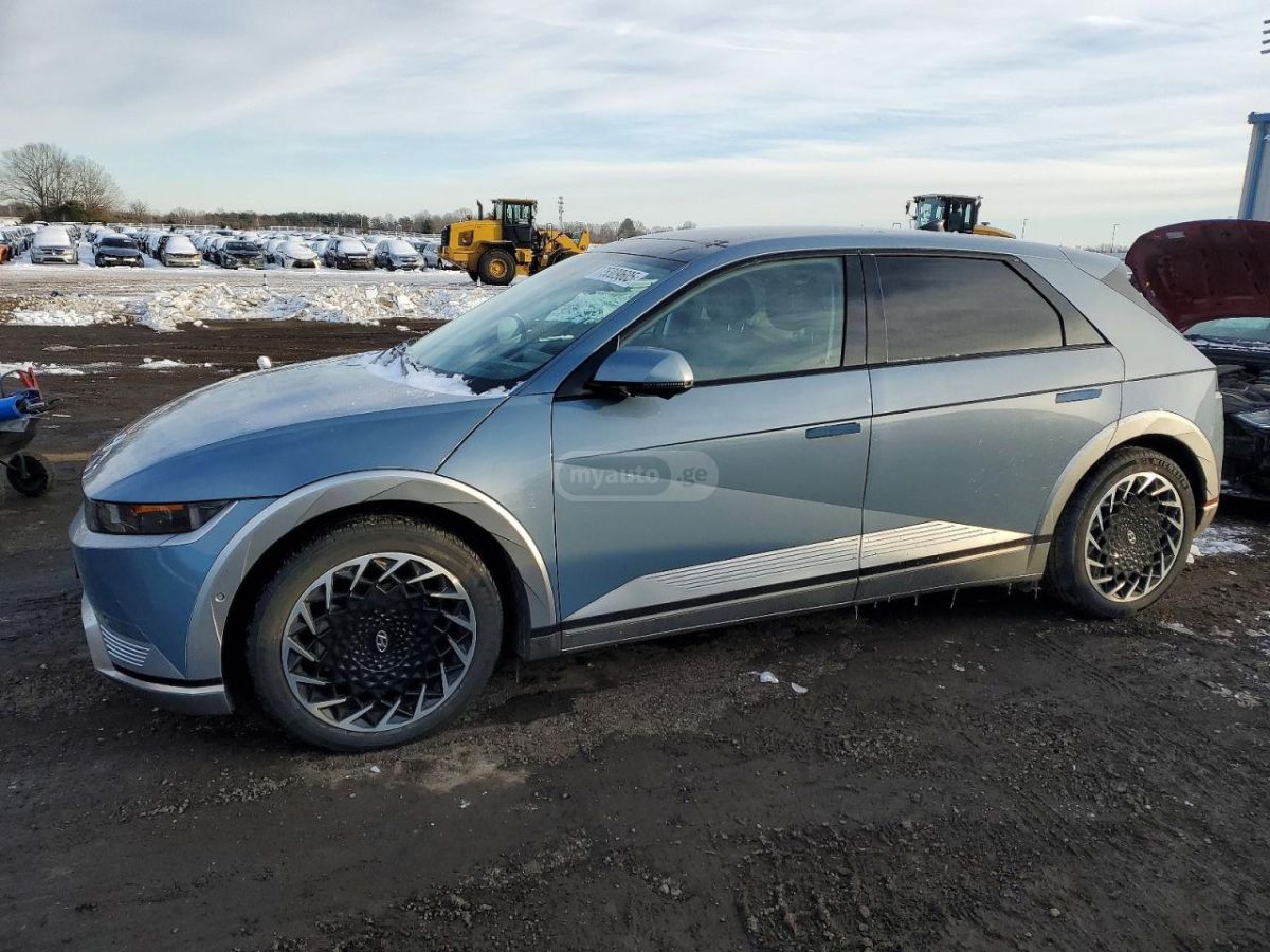 Hyundai Ioniq 5 - фото 1