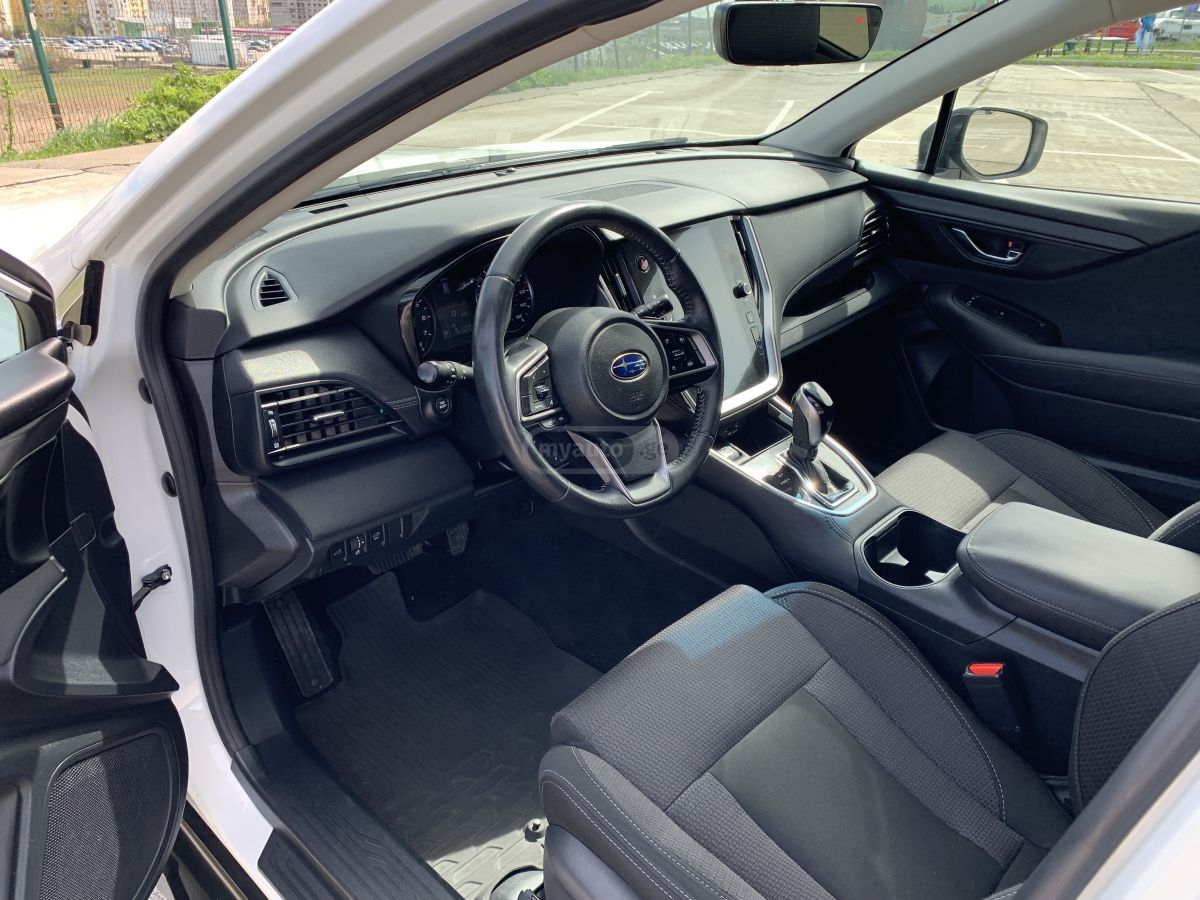 Subaru Outback - фото 10
