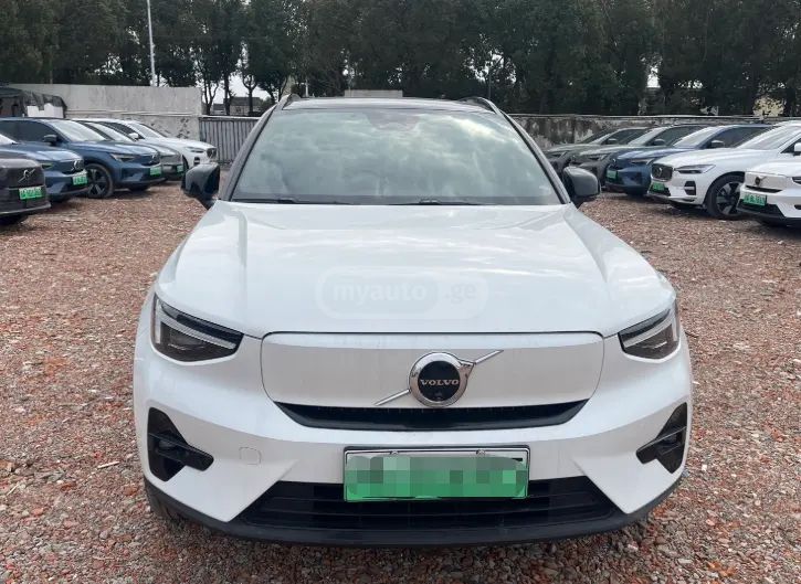 Volvo XC 40 2024 — миниатюра 2