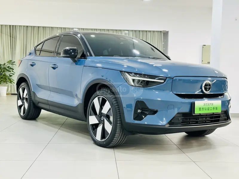 Volvo C40 2023 — миниатюра 3