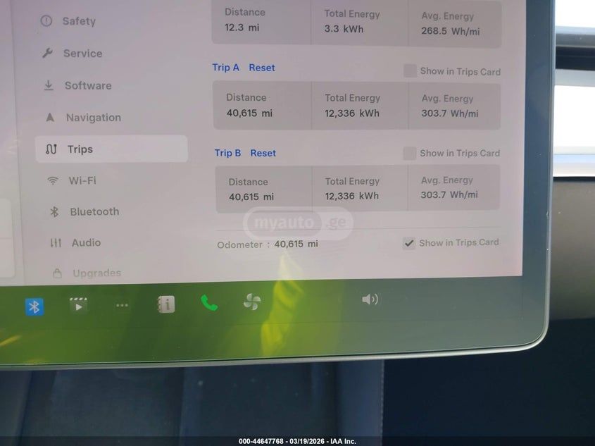 Tesla Model Y - фото 7