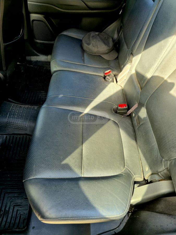 Mitsubishi Outlander - фото 14