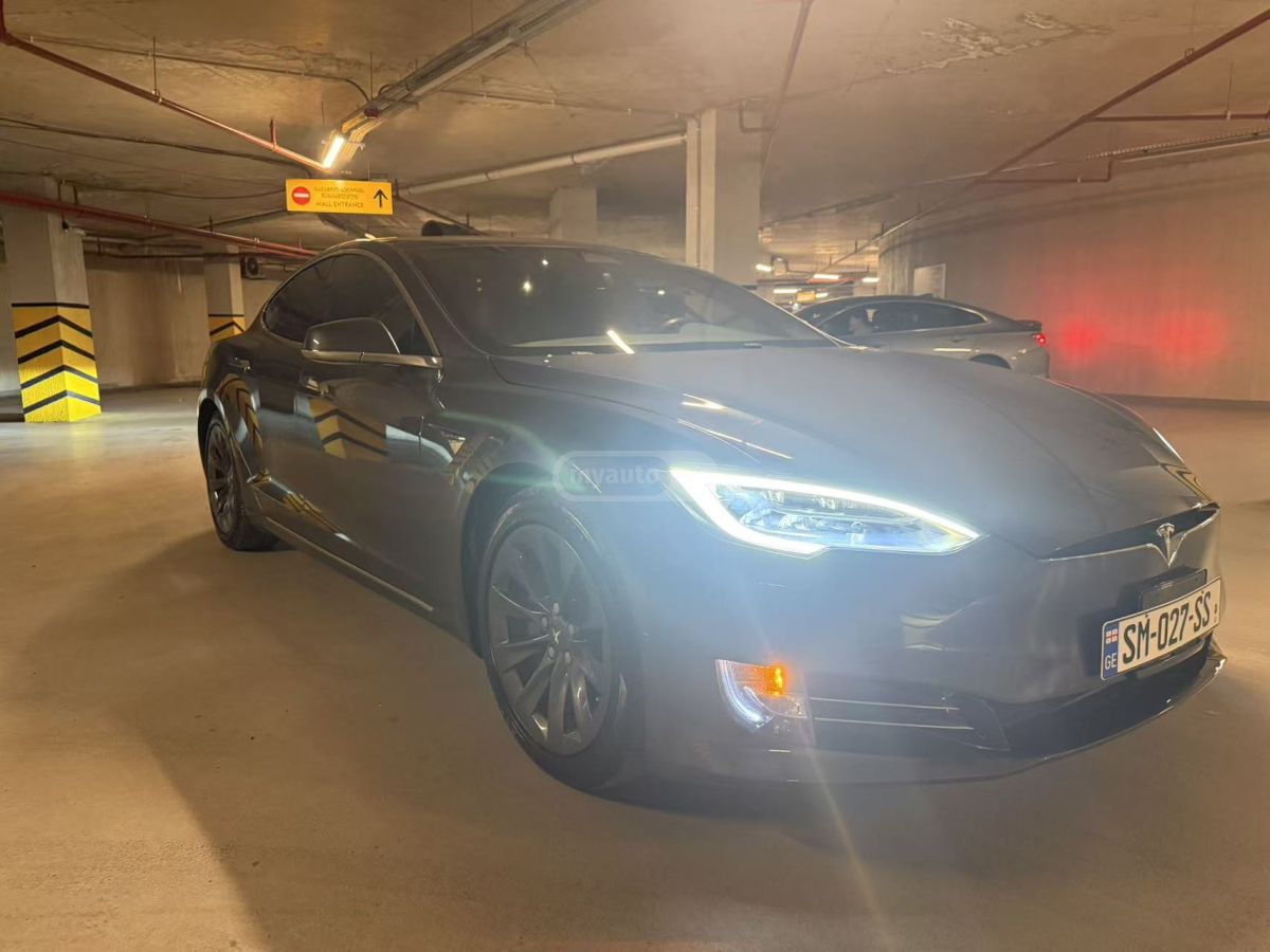 Tesla Model S - фото 3