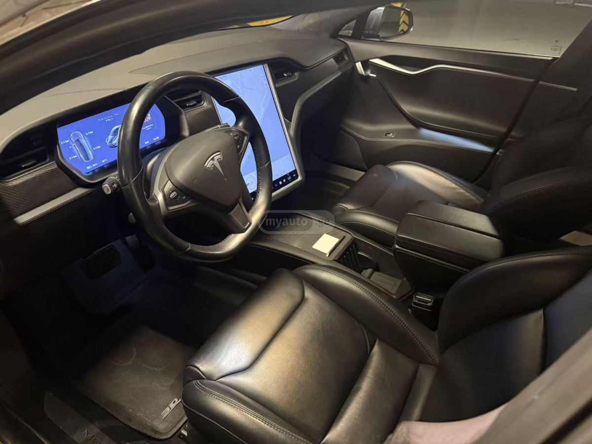 Tesla Model S - фото 7