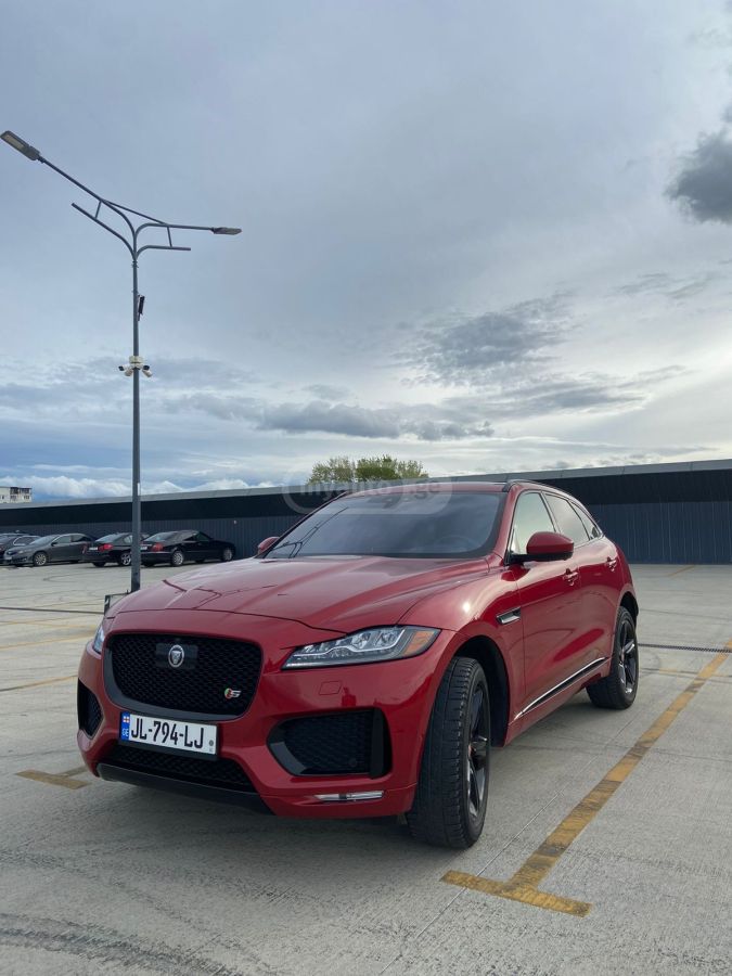 Jaguar F-Pace - фото 2