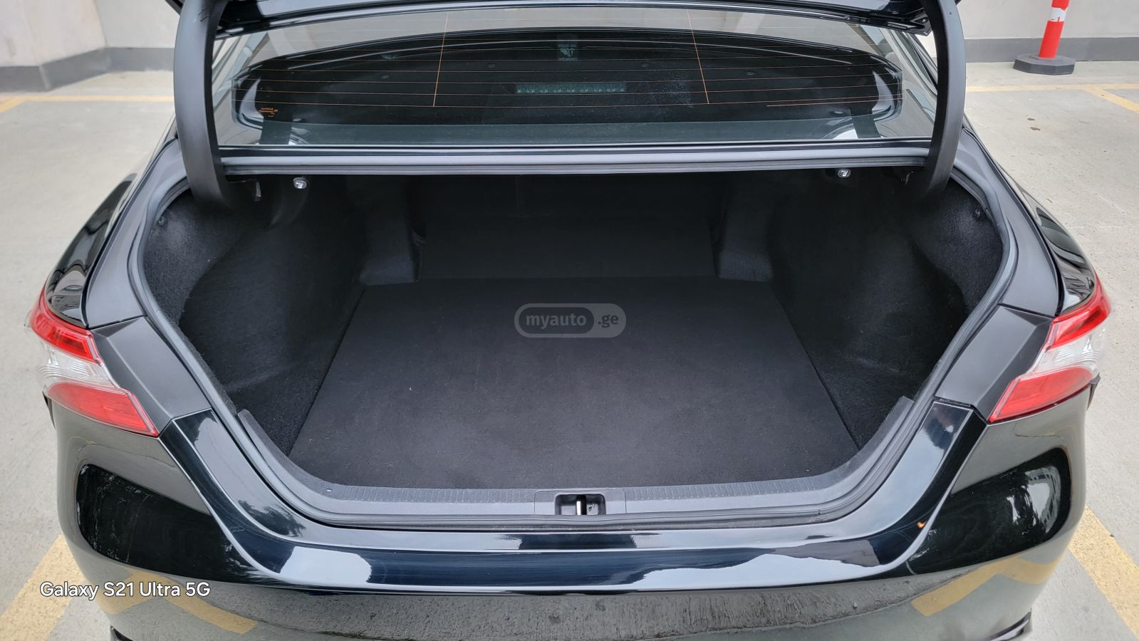 Toyota Camry - фото 13