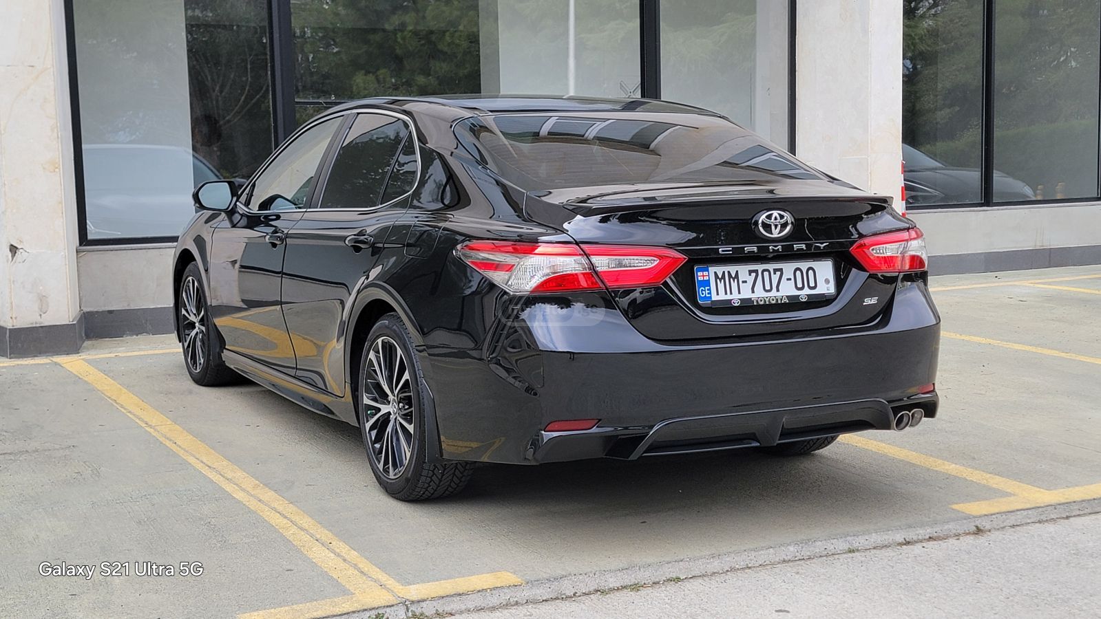Toyota Camry - фото 4
