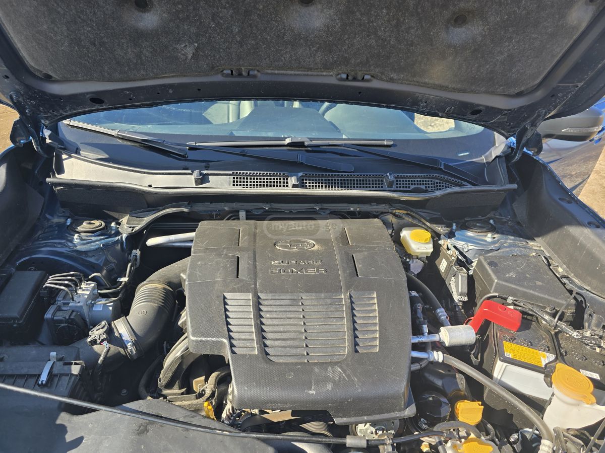 Subaru Limited 4dr All-Wheel Drive CV — миниатюра 13