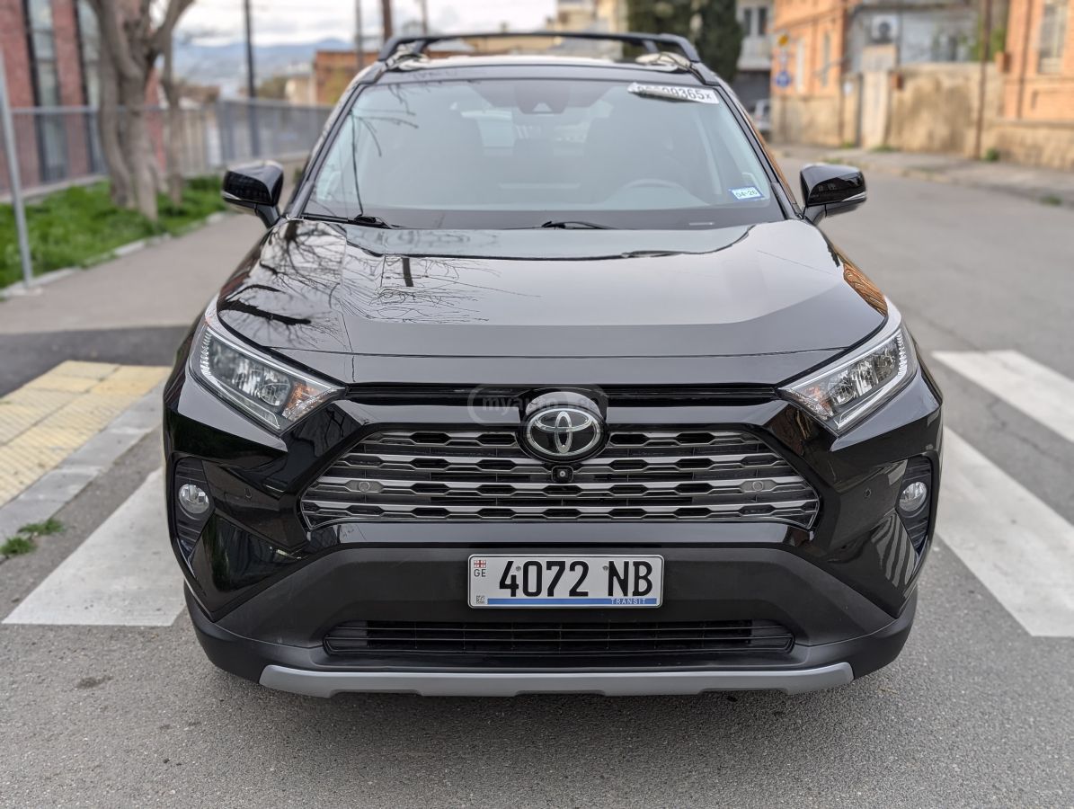 Toyota RAV 4 - фото 2
