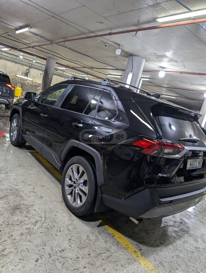 Toyota RAV 4 - фото 9