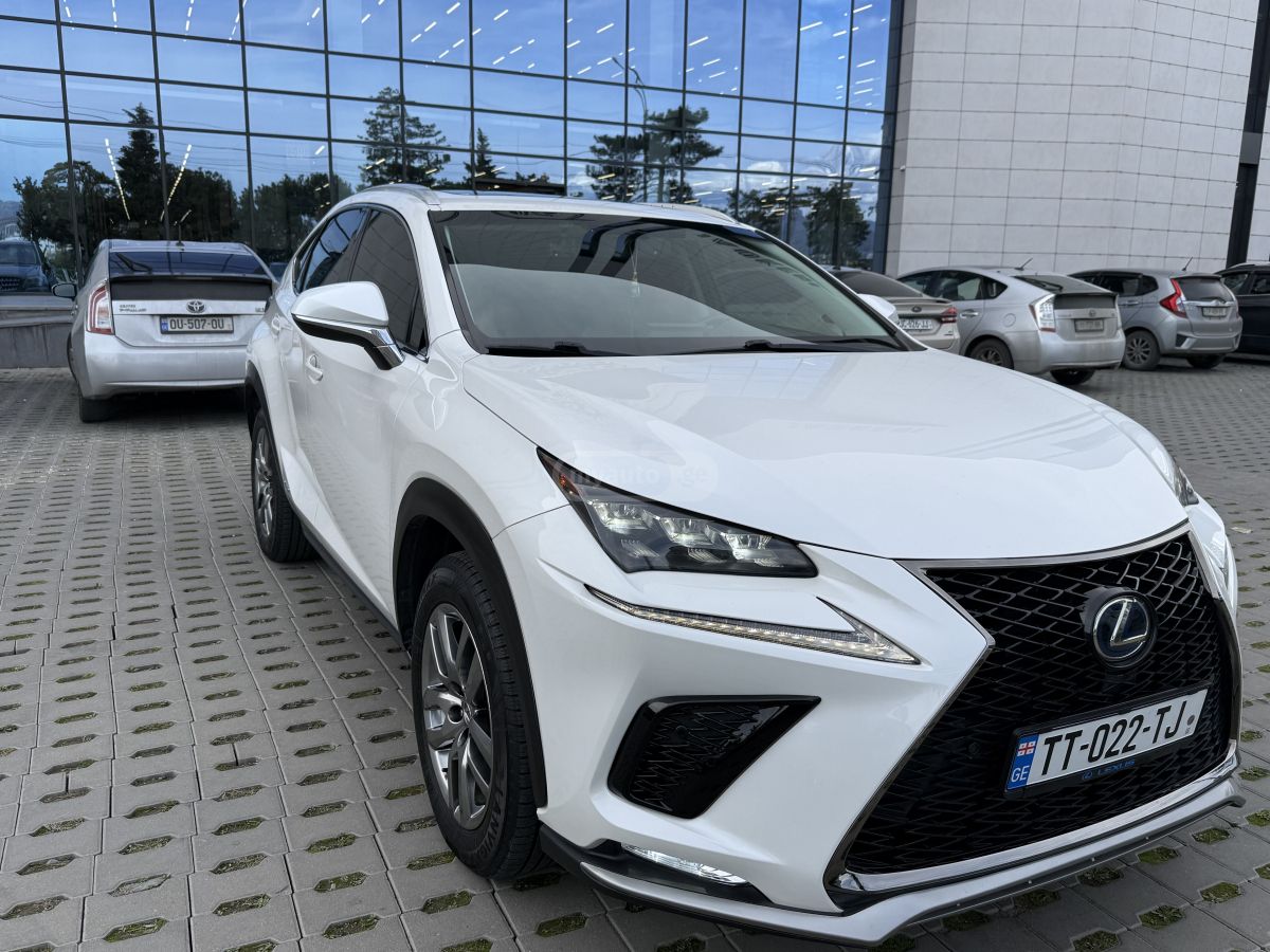 Lexus NX 300 - фото 4