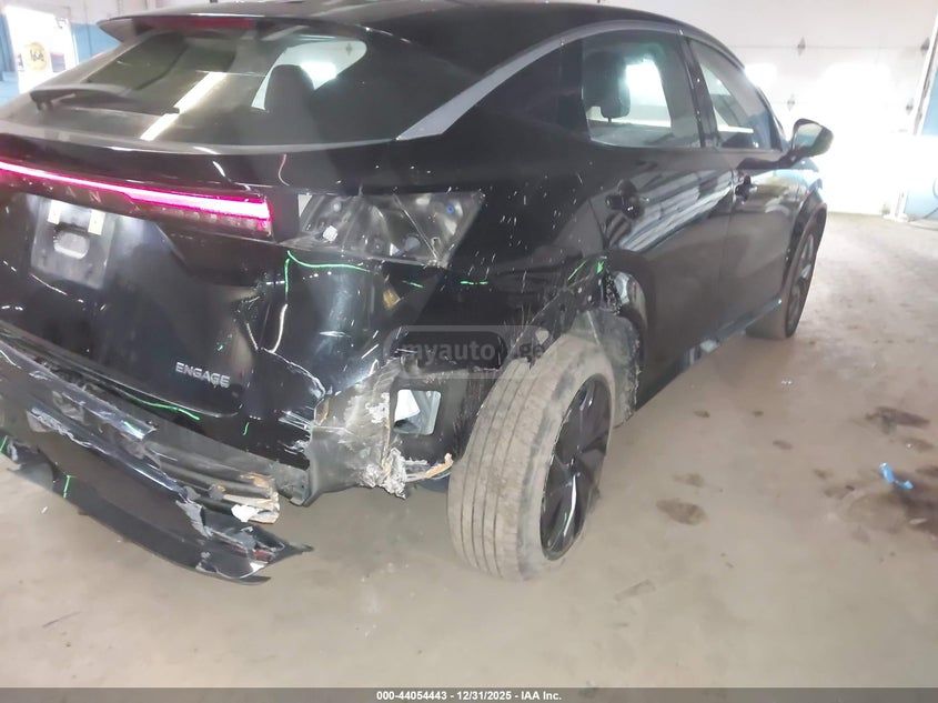 Nissan ENGAGE 4dr Front-Wheel Drive A — миниатюра 6