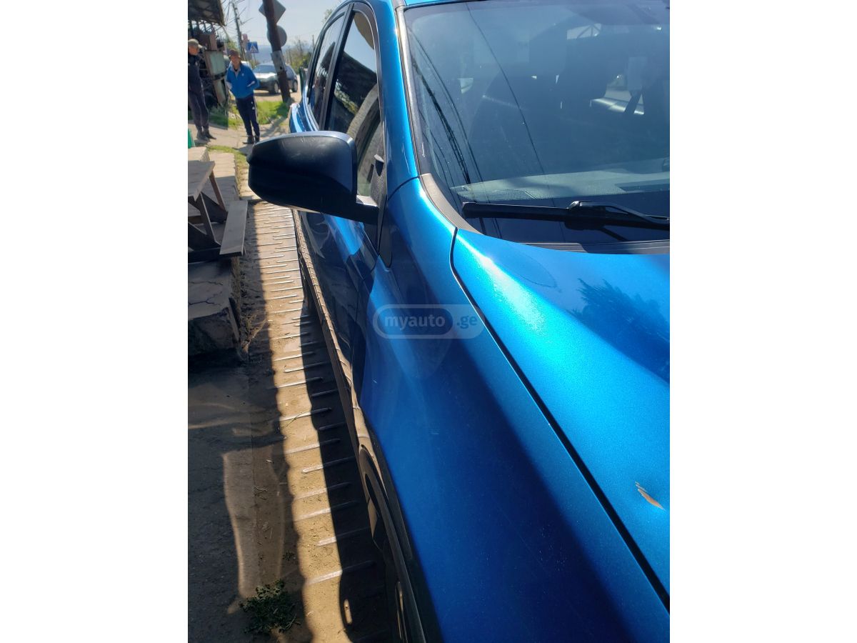 Toyota Rav 4 - фото 6