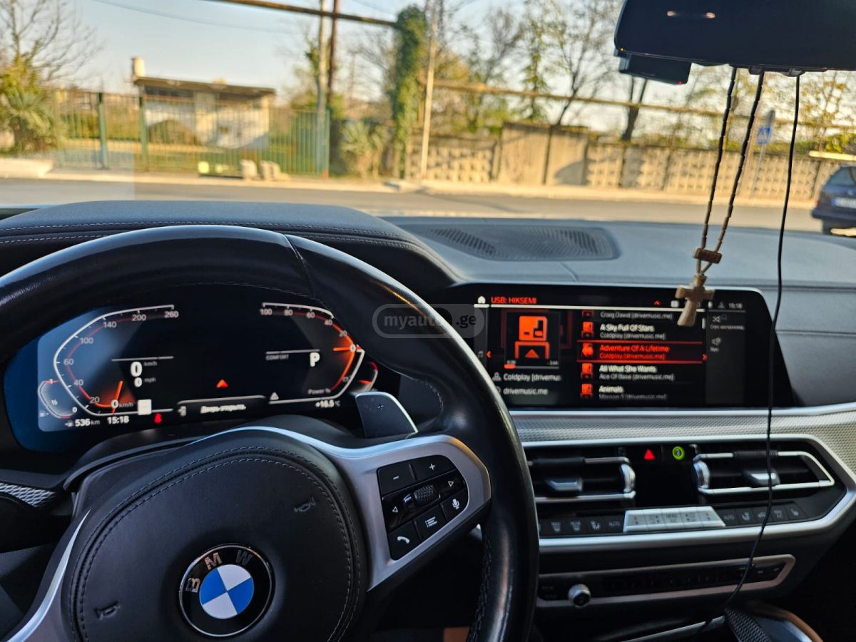 BMW X6 - фото 11