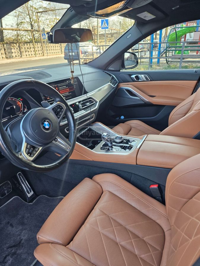 BMW X6 - фото 12