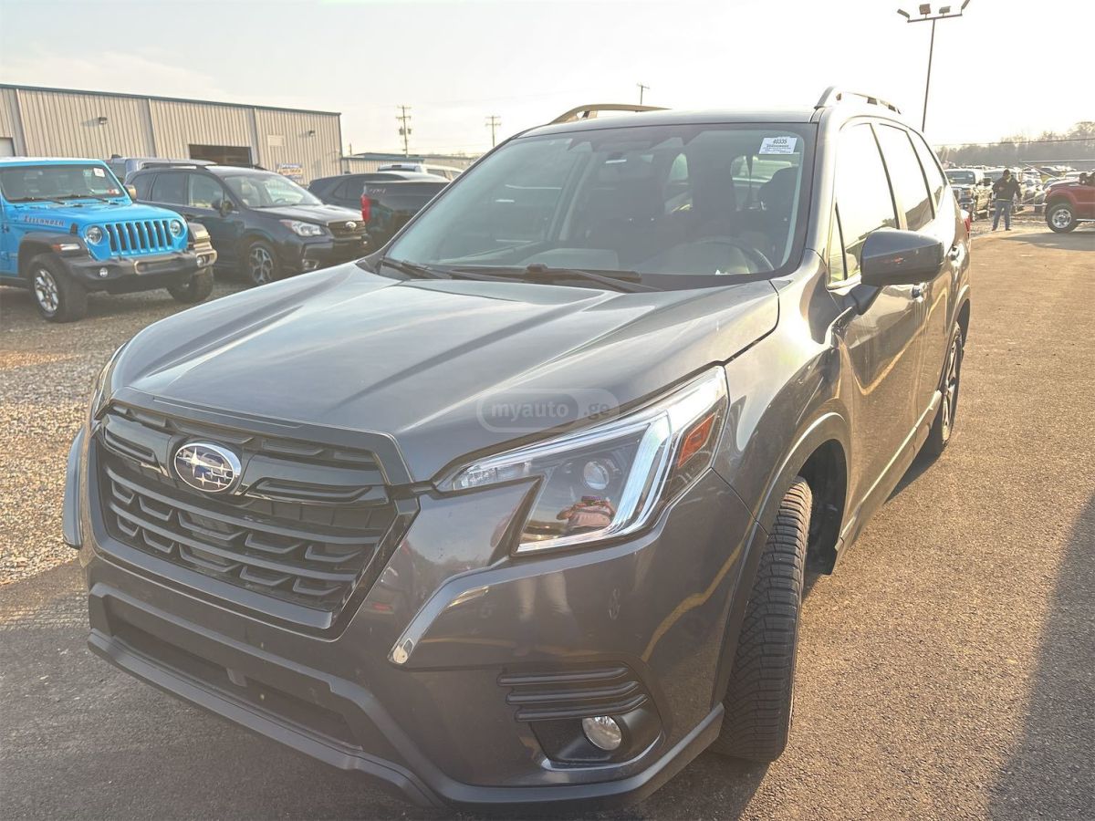 Subaru Forester - фото 1