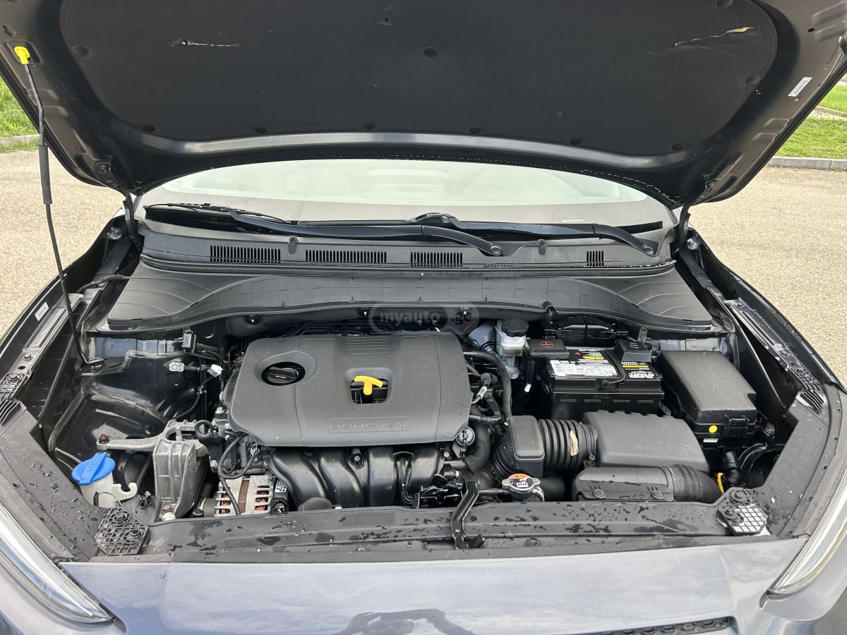 Hyundai Kona - фото 11
