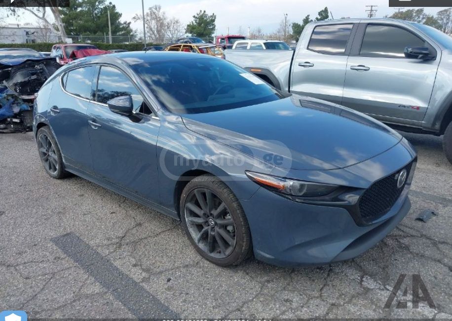 Mazda Mazda 3 - фото 1