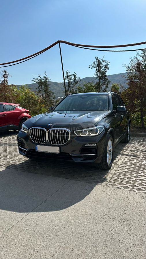 BMW X5 - фото 3