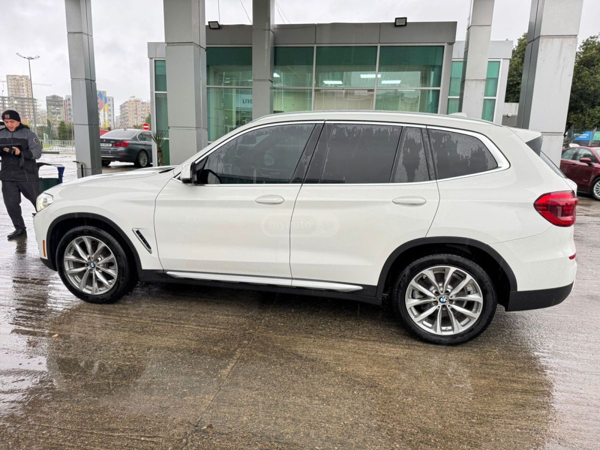 BMW X3 - фото 11