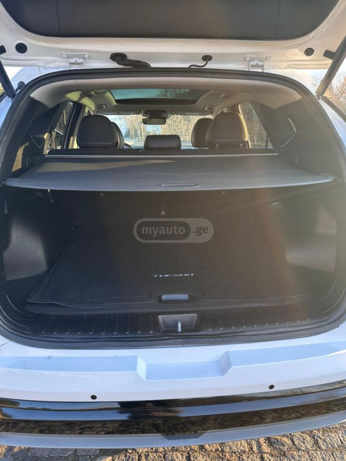 Hyundai Limited Hybrid — миниатюра 9