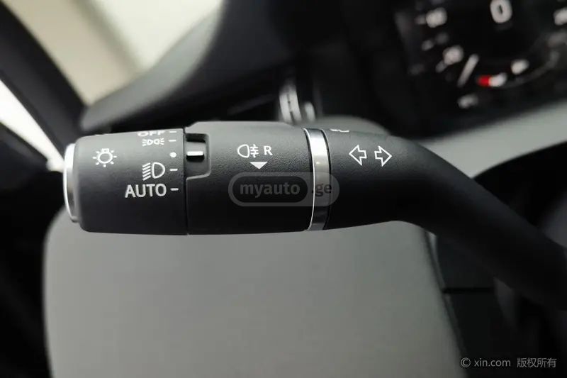 Land Rover Discovery 5 / LR5 2025 — миниатюра 10