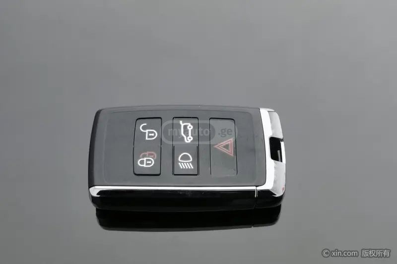 Land Rover Discovery 5 / LR5 2025 — миниатюра 7