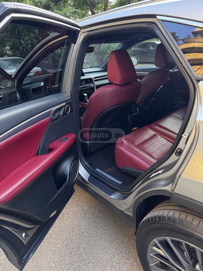 Lexus RX 350 - фото 7