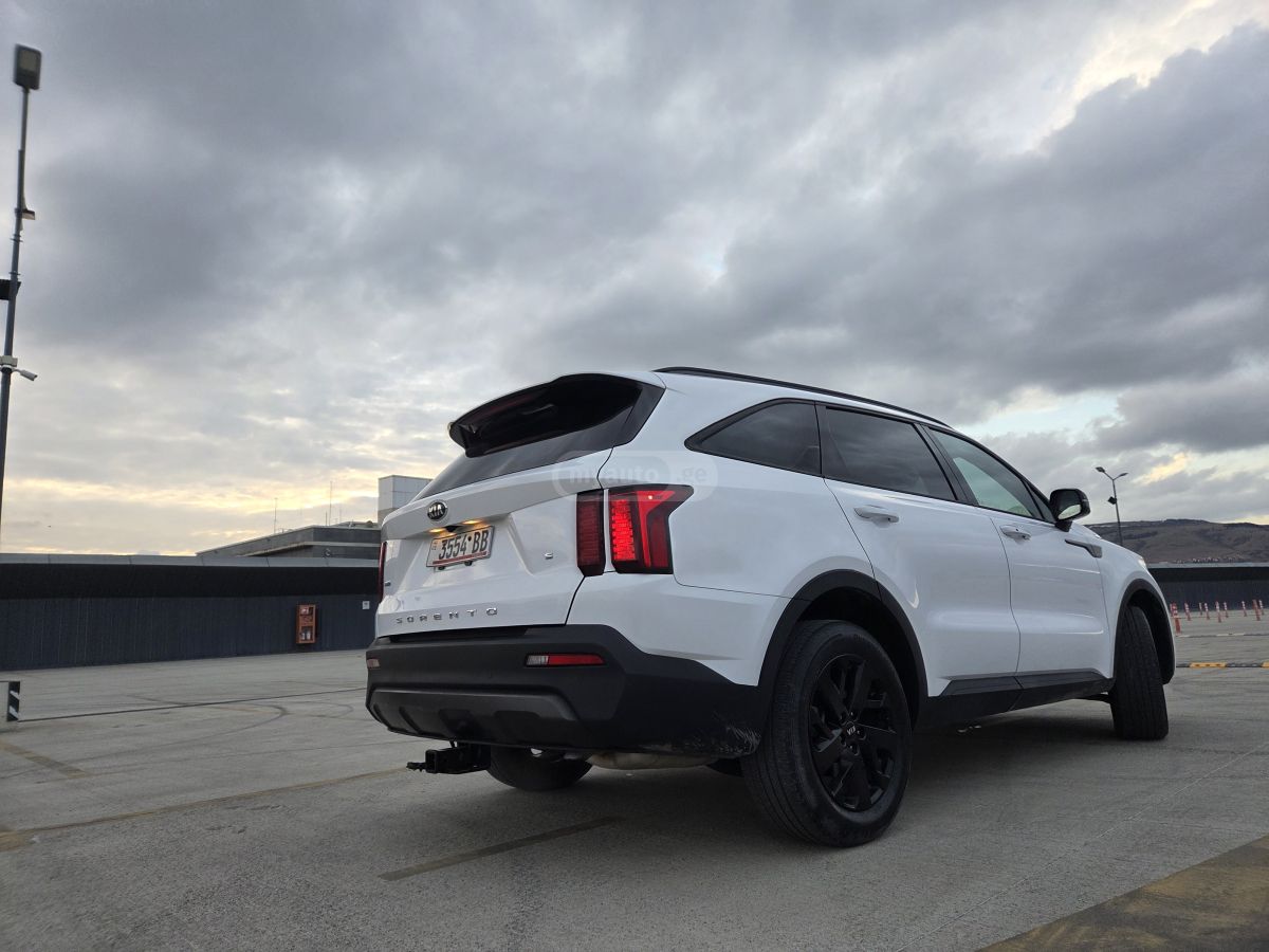 Kia S — миниатюра 5