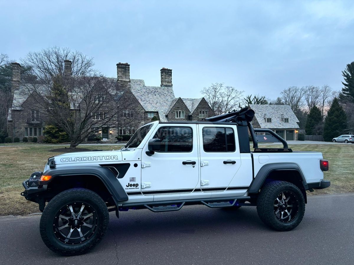 Jeep jeep Gladiator 2021 — миниатюра 2
